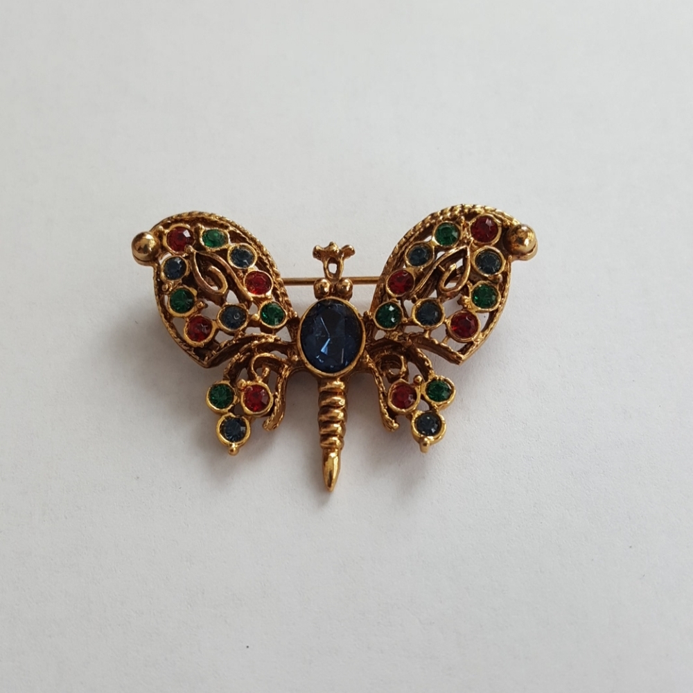 Vintage Gemstone brooch